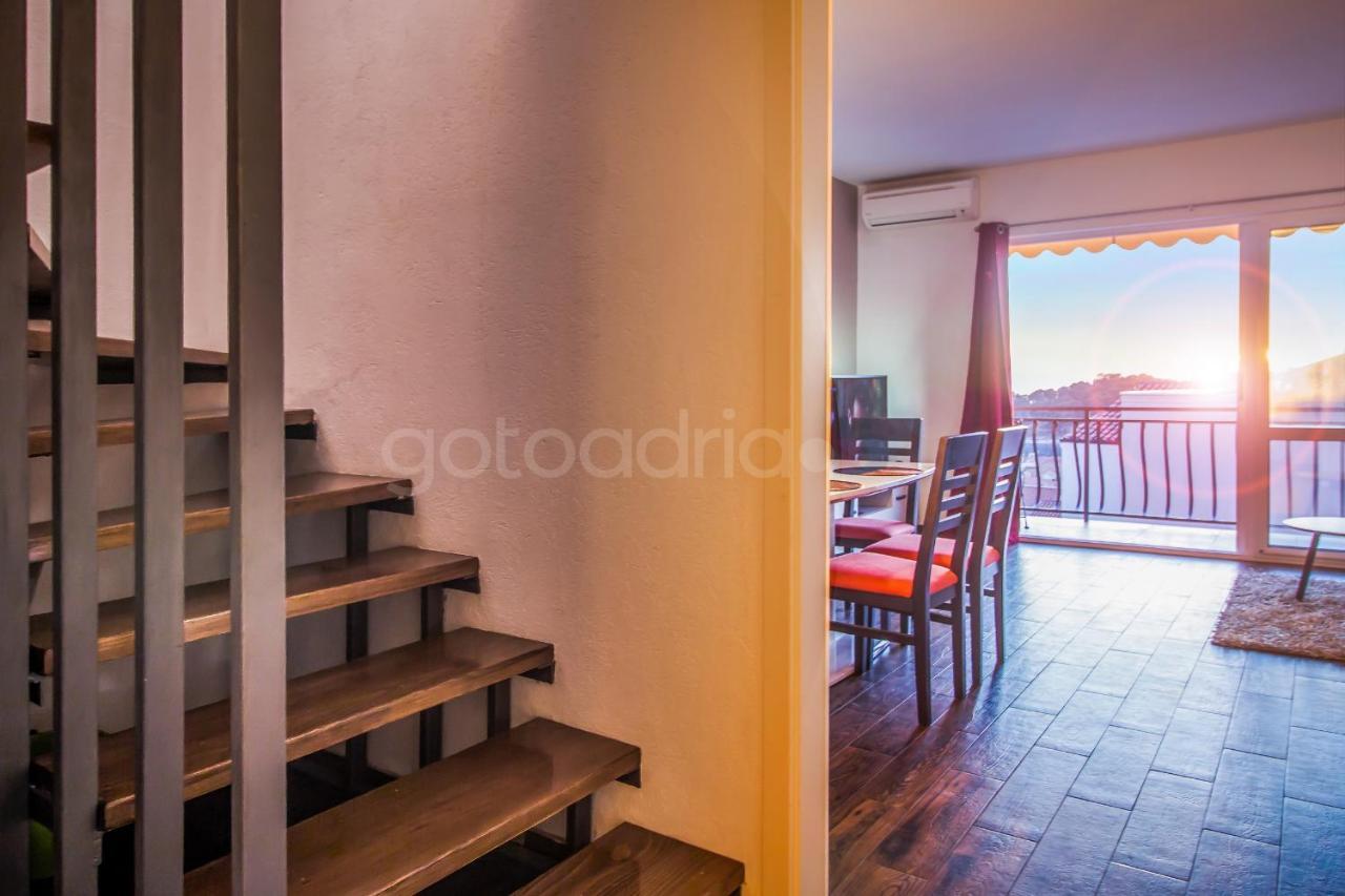 Rooftop Penthouse - Private Hottub & Duplex Whirlpool 马卡尔斯卡 外观 照片